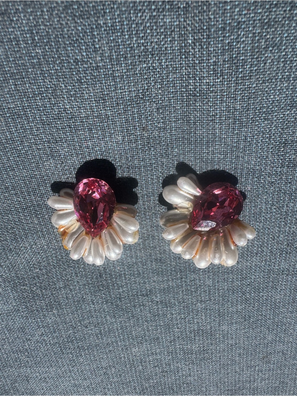 Vintage Pearl Petal Pink Teardrop Clip On Earrings